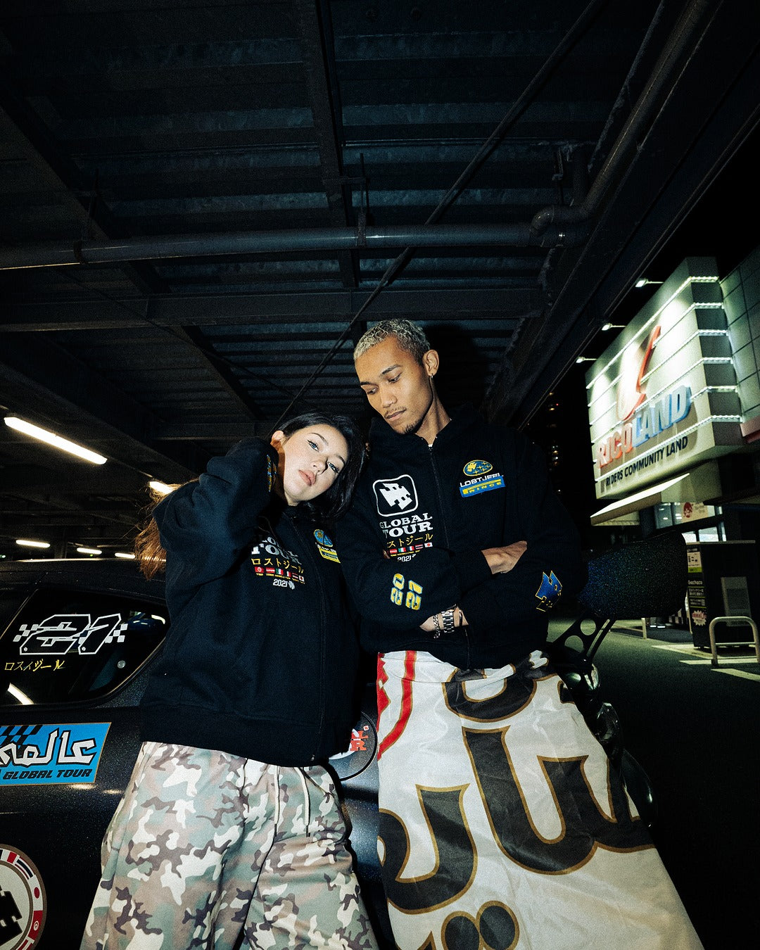 Global Tour Zip-up Hoodie (Black)